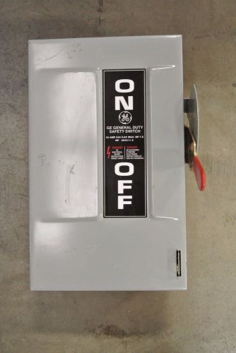 GE General Electric Safety Disconnect Switch Cat: TG4321 30 Amp 240 Volt