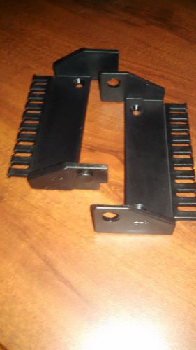 IGUS 117-7-12PZ POLYMER-LOCKING MOUNTING END BRACKETS WITH TIEWRAP PLATE