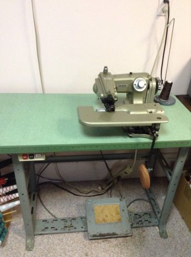 Tacsew industrial Sewing Machine Hem Garments Quickly and Professionally.