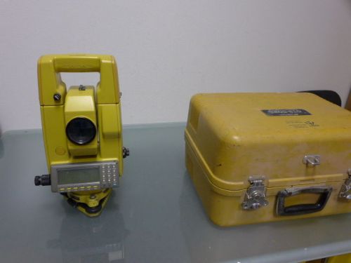 TOPCON GTS-502E total station dual display