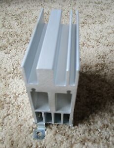 OMRON ALUMINUM HEAT SINK FOR G32A SOLID STATE RELAY