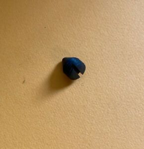 *NOS* 140040-SINGER-SCREW-FOR SEWING MACHINE*