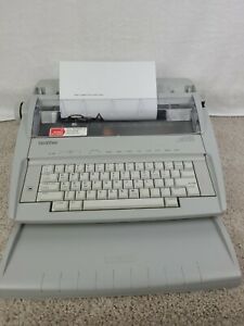 Brother GX-6750 Daisywheel Electronic Typewriter   -Correctronic Excellent