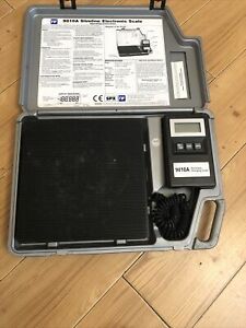 TIF 9010A Slimline Refrigerant Electronic Charging/Recover Scale