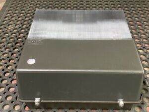 Hubbell PVL-100H-128-L Perimaliter II, 100W, 120/208/240/277V, Lamp Type MH
