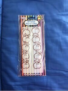 Base4 Shaped Paper Clips