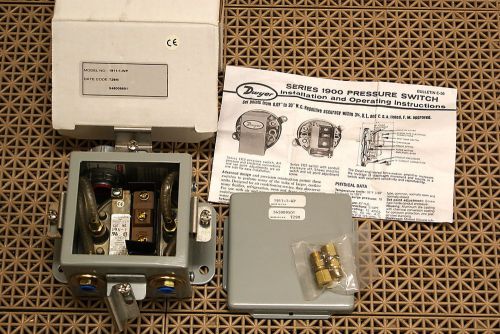 Dwyer series 1900-1-wp pressure switch .07&#034;-20&#034; wc w/ nema 4,4x enclosure new for sale