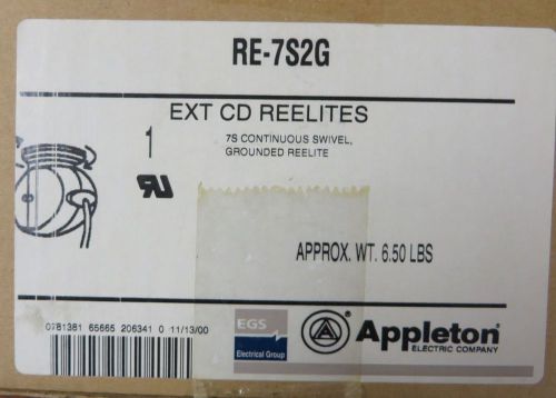 NEW APPLETON Reelite Continuous Swivel Retractable Cord Reel  RE-7S2G