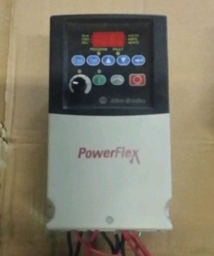 Allen Bradley 22a-d8p7n104/ ab power flex