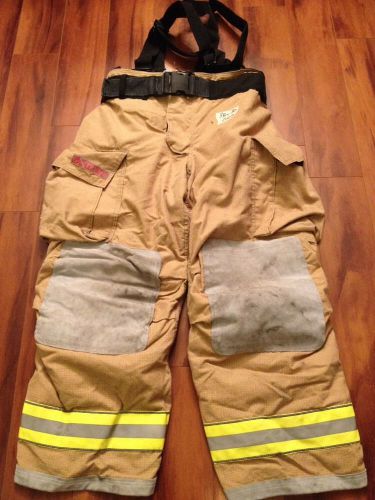 Firefighter pbi bunker/turn out gear globe g xtreme used 38w x 30l 2007 euc for sale