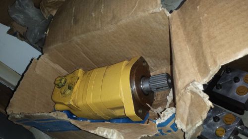Eaton char-lynn hydraulic motor | 104-1030-006 | new - (old stock) | 2000 series for sale