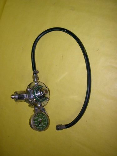 Chemetron compressed gas oxygen regulator &amp; hose for sale