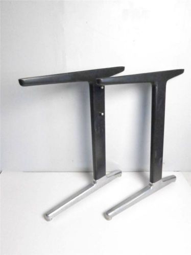 Herman Miller Basic Metal Desk Legs Dark Grey w/ Chrome (nv 0)