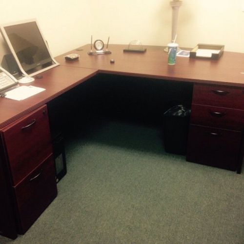 Hon 6&#039; Executive L-shape Office Desk W/ 42&#034; Left Return Cherry Finish Excellent