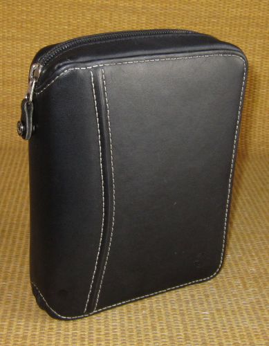 Compact 1.25&#034; Rings | Black LEATHER &amp; Stitch FRANKLIN COVEY Zip Planner/Binder