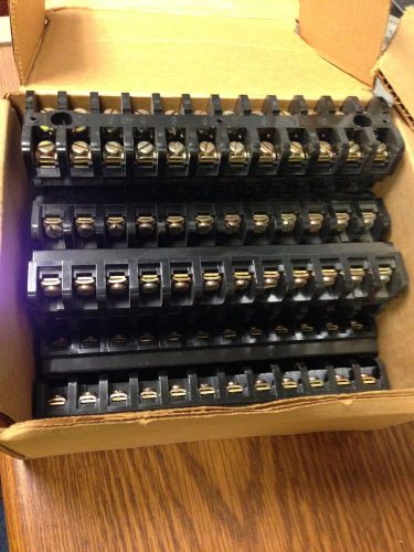 NEW LOT OF 9 GENERAL ELECTRIC TERMINAL BOARD 30A 600V CR151B26