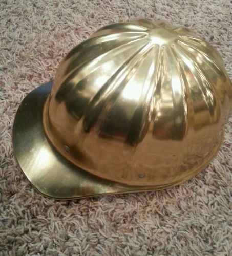VINTAGE HARD HAT FIBRE METAL MADE IN THE USA