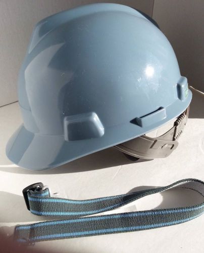 Msa type 1 protective v-gard hard hat w/ chin strap &amp; staz-on suspension 10 pack for sale