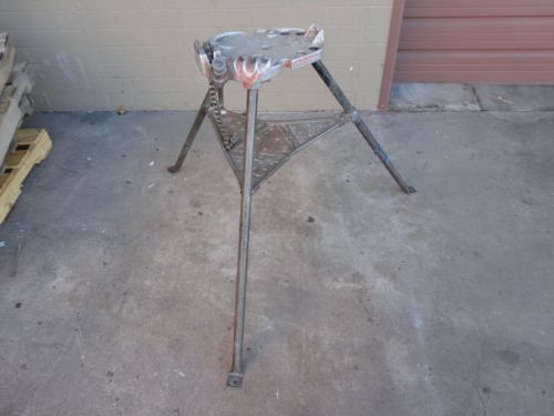 RIDGID  NO# 450 TRISTAND WITH CHAIN VISE.