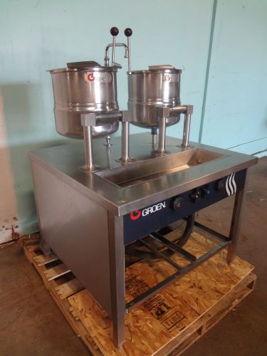 H.d. commercial &#034;groen&#034; dbl. 20 qt. direct steam - steam jacketed kettle station for sale