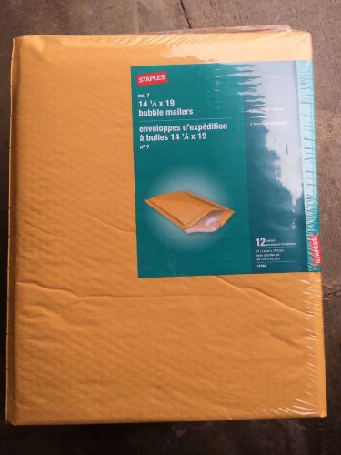 Staples QuickStrip Bubble Cushioned #7 Mailers 14-1/4&#034;x19&#034; Case of 144 Envelopes