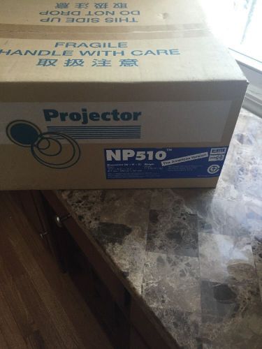 NEC NP500 Projector
