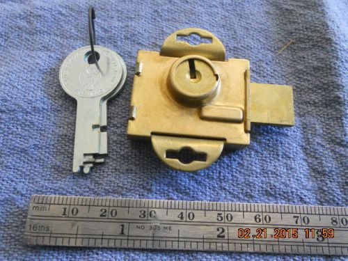 Lori mailbox locks 1625-04-1-17-001long bolt flat steel keys.