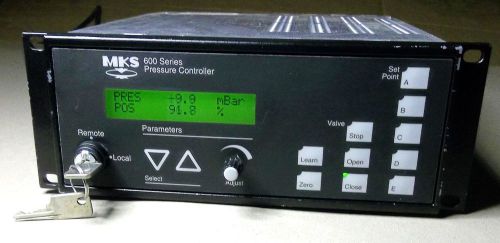 Mks 600 series pressure controller 651cd2s1n with mks 1000 mbar baratron for sale
