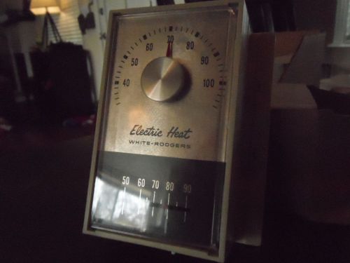 White Rodgers 1E56-306 Thermostat Champagne Astro-Stat 24 Volt NEW OLD STOCK
