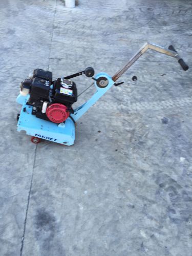 Target  MG-8 walk behind  concrete saw, concrete consruction, heavy, remodeling