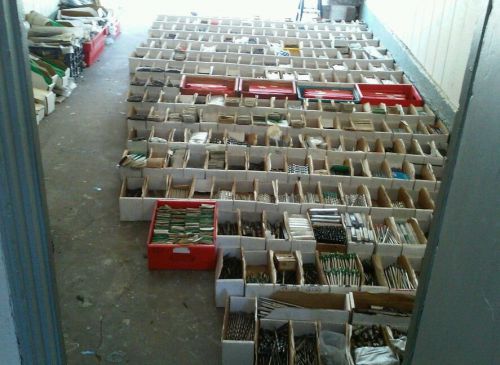 Aerospace &amp; machinery tooling auction, drill bits, end mills,  aprx.58,000 pcs for sale