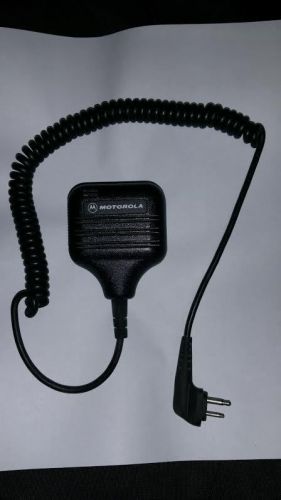 Motorola Radio Remote Speaker Microphone Clip-on Mic - Model# HMN9026A