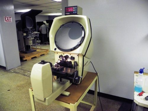 14&#034; Scherr-Tumico 20-3500  Bench Top Optical Comparator with DRO, Surface, 10x