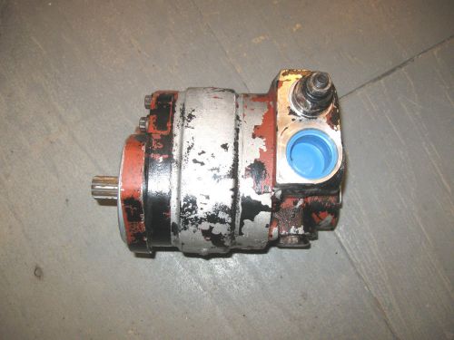 Eaton / sunsource 26215-raa hydraulic pump 3/4&#034; 11 spline shaft 2 bolt flange for sale