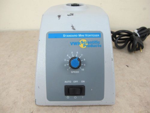 VWR Scientific Standard Mini Vortexer VM-3000 CAT: 58816-123 / 230VAC/1PH