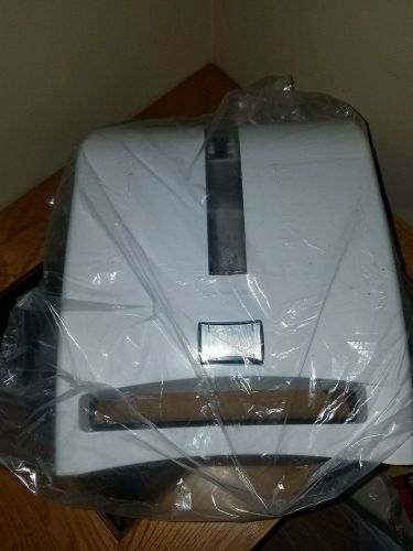 Tork Intuition Motorized Hand Towel Dispenser H1-SCA-White-36 90 06-New in Box