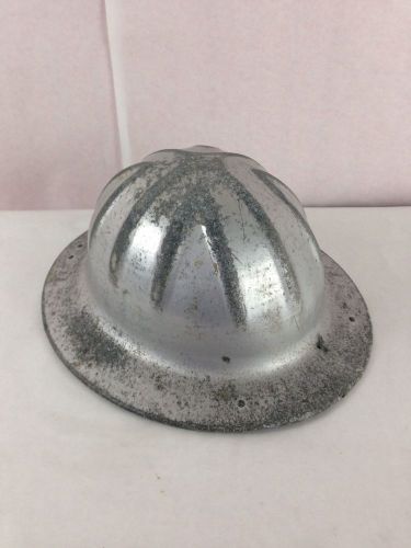 Vintage Bee Keeper&#039;s Hat Helmet VERY Oxidized Aluminium Farmhouse Decor
