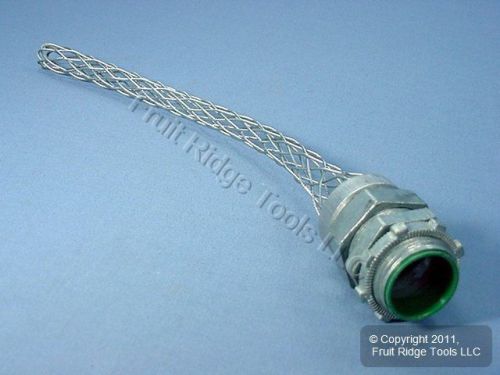 Pass and Seymour Industrial Strain Relief Cable Cord Grip 1&#034; NPT .70&#034;-.97&#034; BOX70
