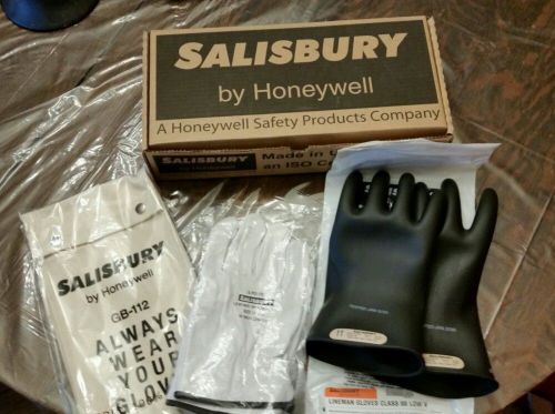 Nib salisbury electrical glove kit, rubber/leather, 00 class, type 1, sz 11 for sale