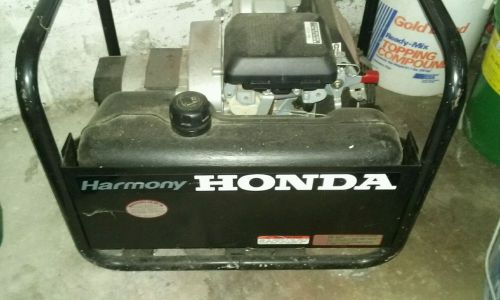 Honda 2500 Watt generator