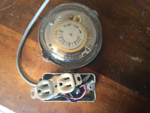 Vintage Industrial GE Time Switch Model 3TSA14 120V 30sec Steampunk WORKS