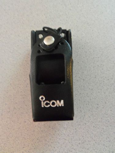 ICOM RADIO CASE BLACK LEATHER WILL FIT UP TO 2 1/2&#034; BELT 5 1/2&#034; TALL 2 1/4&#034; WIDE