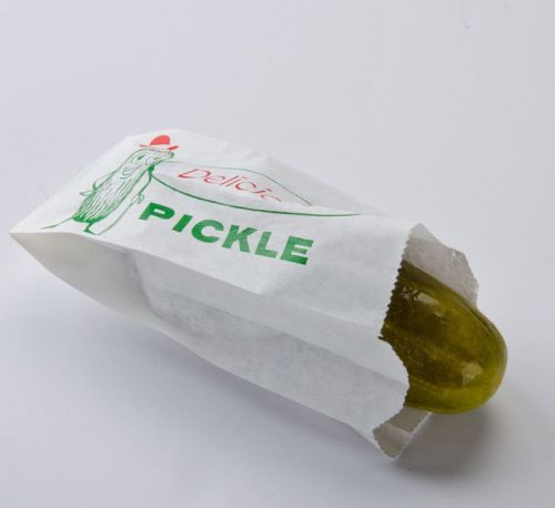 Carnival King 3&#034; x 1 3/4&#034; x 6 1/2&#034; Printed Paper Pickle Bag-1000 / Case