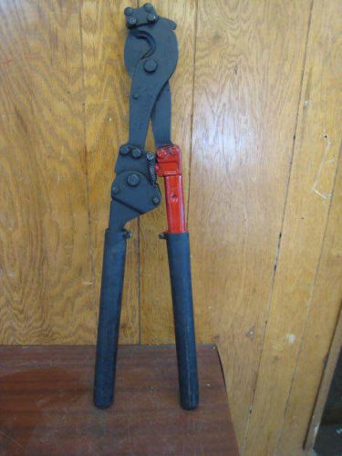 HK Porter 8690FH 29-1/4&#034; Ratchet Hard Wire Cable Cutter 1-3/16&#034; Capacity Used