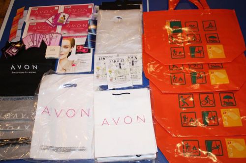 Avon sales tools merchandise bags, receipt pads, cologne samples lot for sale