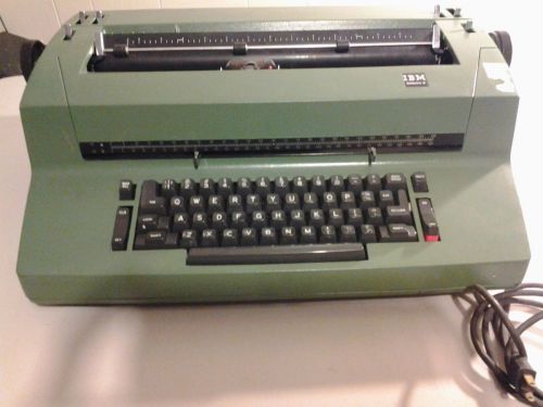 Vintage IBM Corecting Selectric II Electronic Typewriter Green  NOT WORKING sale