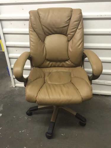 Staples Burlston Luxura Managers Chair, Camel