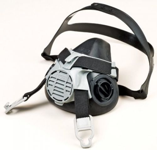 MSA 10119574 Advantage 420 Half-Mask Respirator with Comfo Adapter, Large
