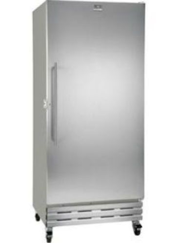 Kelvinator (kcbm180rqy) 18 cubic feet reach-in refrigerator for sale