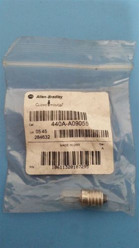 NEW ALLEN BRADLEY GUARD MASTER CONDUIT PILOT LIGHT LAMP BULB 440A-A09055